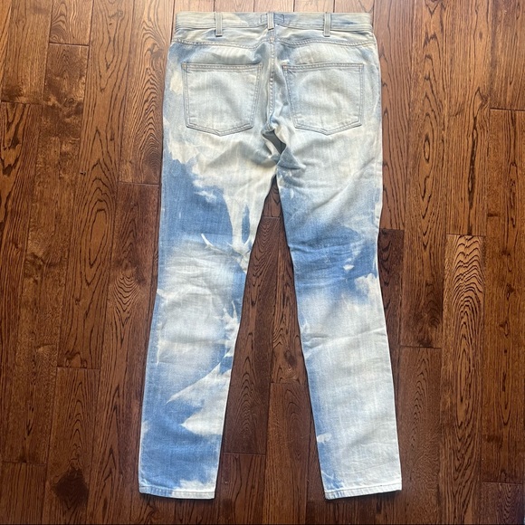 Current Elliot Distressed Denim - Picture 3 of 3